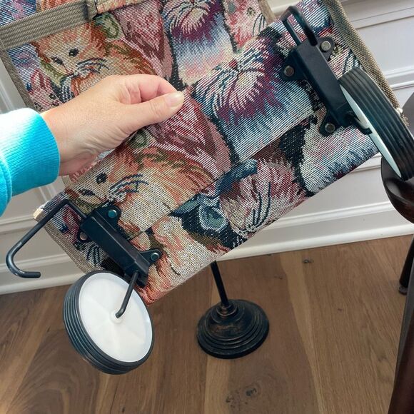 Vintage Cat Tapestry Wheeled Shopper Bag Tote Collapseable - Picture 4 of 13